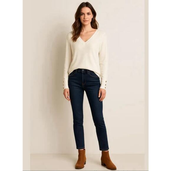 None Tops - Minimalist White Long Sleeve V-Neck Blouse Button Cuffs Size Small